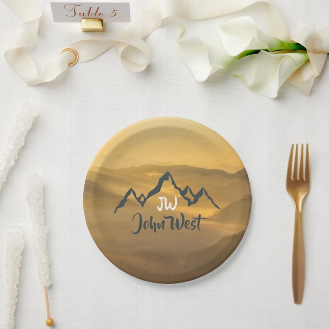 Plato De Papel Monograma de montañas personalizables de amanecer  (Boda)