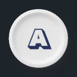 Plato De Papel Monograma inicial de Personalizado blanco azul mar<br><div class="desc">Personalizado blanco azul marino moderno monograma inicial Papel Plate letra azul marino,  fondo blanco</div>