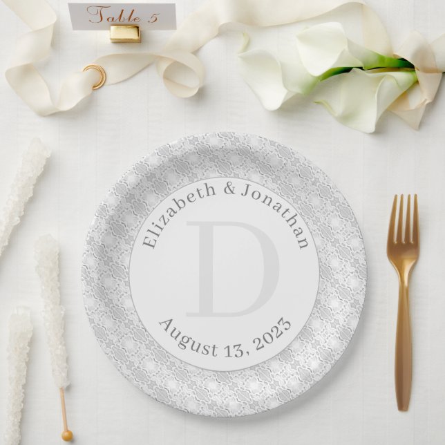 Plato De Papel Monogramado de encaje blanco (Boda)
