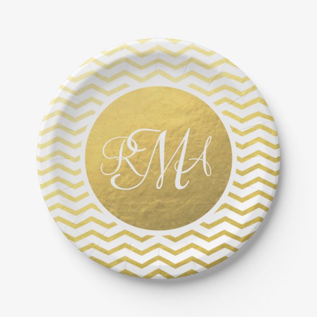 Plato De Papel Monogramado Gold y Chevron blanco personalizado (Anverso)
