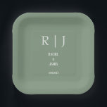 Plato De Papel Monogramas verdes sage Boda simple mínimo moderno<br><div class="desc">Diseñado con plantillas de texto para las iniciales monogramadas,  nombre y fecha que puede personalizar!</div>