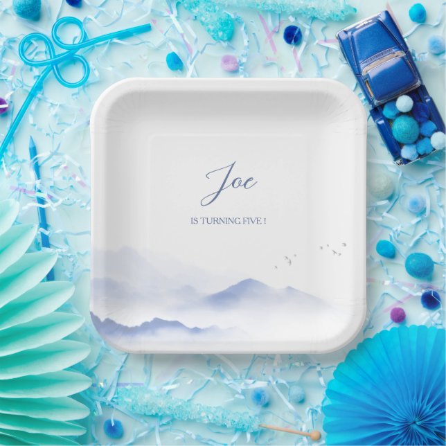 Plato De Papel Montañas azules de género neutro (Fiesta)