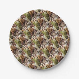 Plato De Papel Morel Mushroom en el salvaje