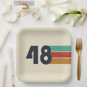 Plato De Papel Nacido en 1948, en un antiguo cumpleaños