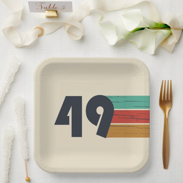 Plato De Papel nacido en 1949, cumpleaños vintage (Boda)