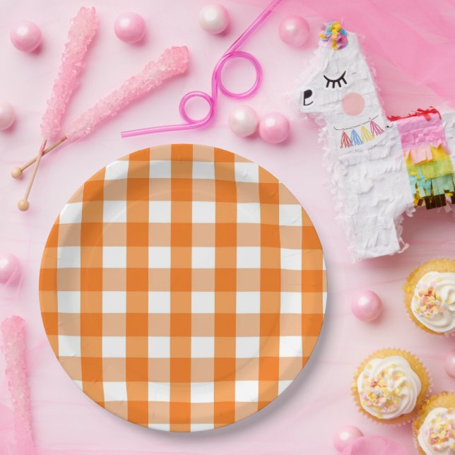 Plato De Papel Naranja y White Gingham Checkered Halloween (Fiesta)