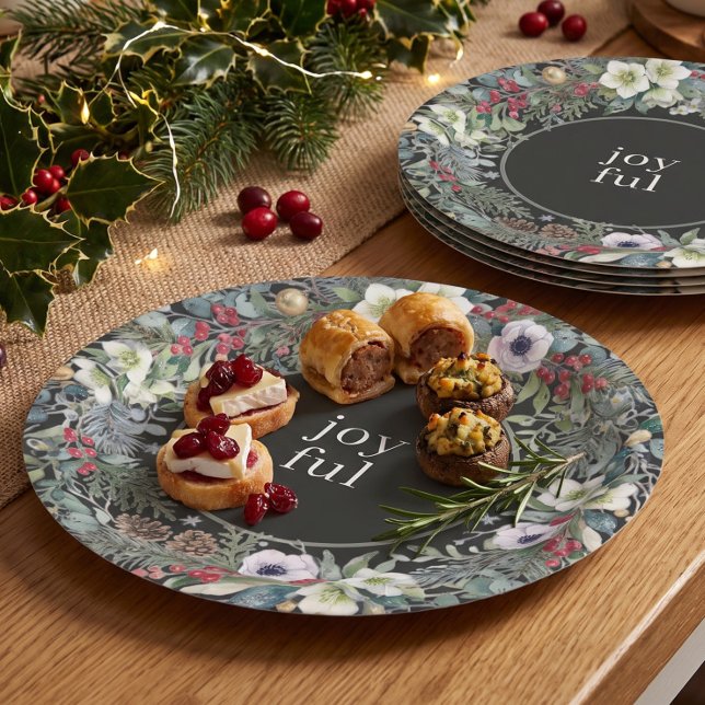 Plato De Papel Navidad Botánica Alegre  (Joyful Botanical Christmas Paper Plates by Ricaso. Perfect for holiday party buffets or dinner
)