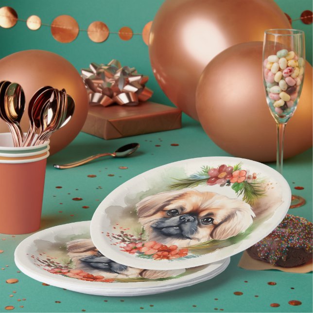 Plato De Papel Navidades de Pekín usan ropa para festejar (Multi)