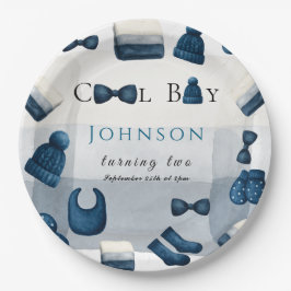 Plato De Papel navidades invierno cálido muchacho que cumple dos