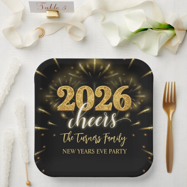 Plato De Papel New Year's Eve 2026 Party Gold & Black (Boda)