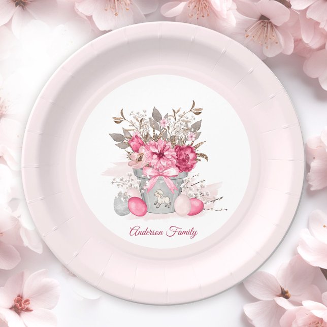 Plato De Papel Nombre de la familia de caza de huevos de brunch c (Pink Floral Easter Brunch Egg Hunt Family Name Paper Plates)