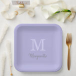 Plato De Papel Nombre de lavanda y placas de papel monograma inic<br><div class="desc">Nombre elegante y Fiesta de Bachelorette de Monograma Inicial, Fiesta de Cumpleaños o cualquier fiesta personalizado imaginable que pueda ser personalizado con su nombre inicial y de pila. El color de fondo también se puede personalizar para que coincida con la decoración deseada. Pulse el botón personalizar para cambiar los colores...</div>