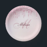 Plato De Papel nombre elegante en monograma purpurina rosa dorado<br><div class="desc">encantadora escritura monograma con purpurina falso rosa y morado. El color de fondo negro y el texto son editables.</div>