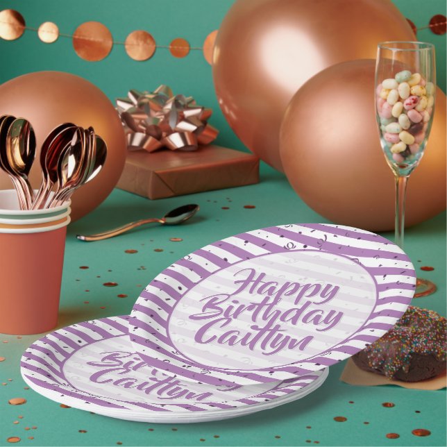 Plato De Papel Nombre | Feliz Cumpleaños Simple Stripes Pattern A (Multi)