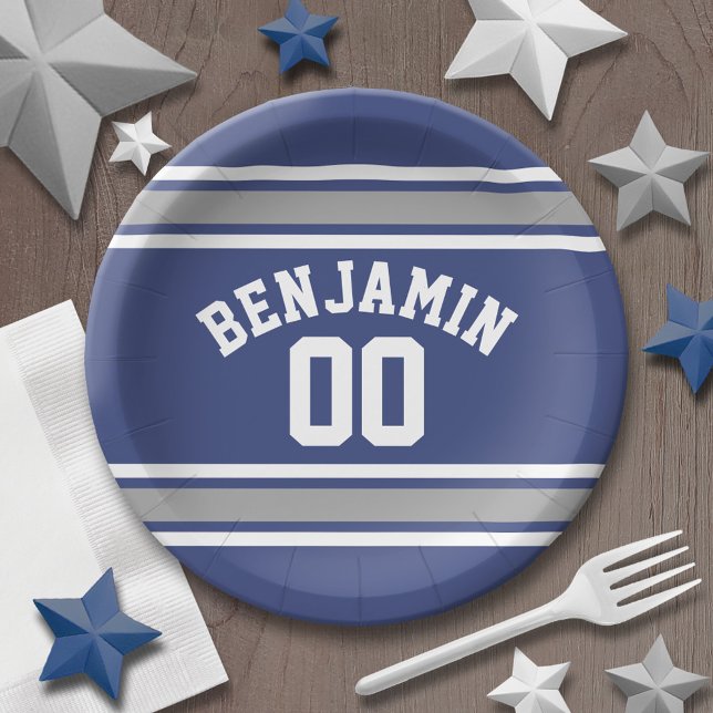 Plato De Papel Nombre personalizado de Jersey para Deportes Azule (Personalized party plates - sports theme for birthday or any occasion)