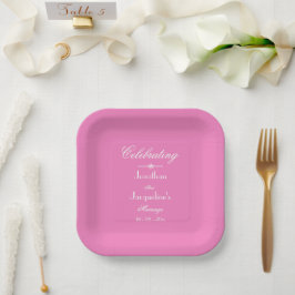 Plato De Papel Nombres en guión blanco de boda rosa simple