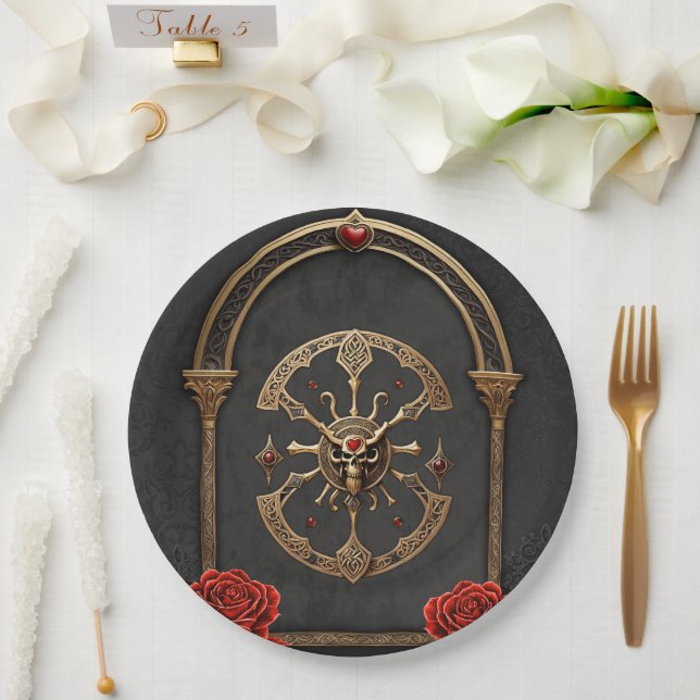 Plato De Papel Nudos celtas y un corazón de elegancia gótica. (Boda)