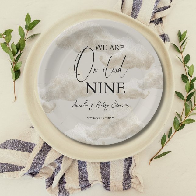 Plato De Papel Nueve géneros beige nubes de cielo neutro Baby Sho (Subido por el creador)