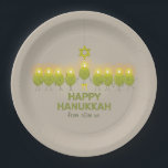Plato De Papel Olive Hanukkah Menorah<br><div class="desc">Un grupo de aceitunas divertidas se reúnen para una sesión de fotos y forman una menorah para enviar un feliz saludo de Hanukkah.</div>