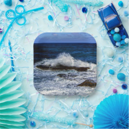 Plato De Papel Onda Caída En Placa De Papel De Formación De Roca