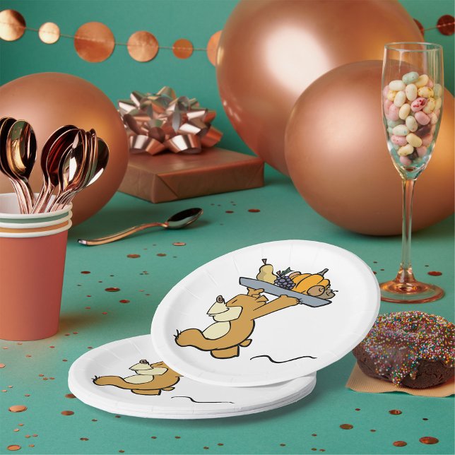 Plato De Papel Oso lindo llevando una bandeja de cosecha festiva (Subido por el creador)