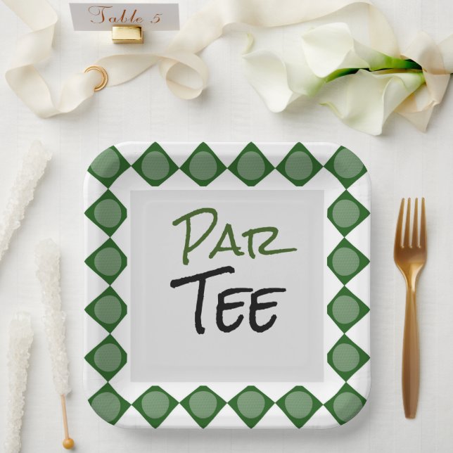 Plato De Papel Palabra de golf par tee en el campo de golf  (Boda)