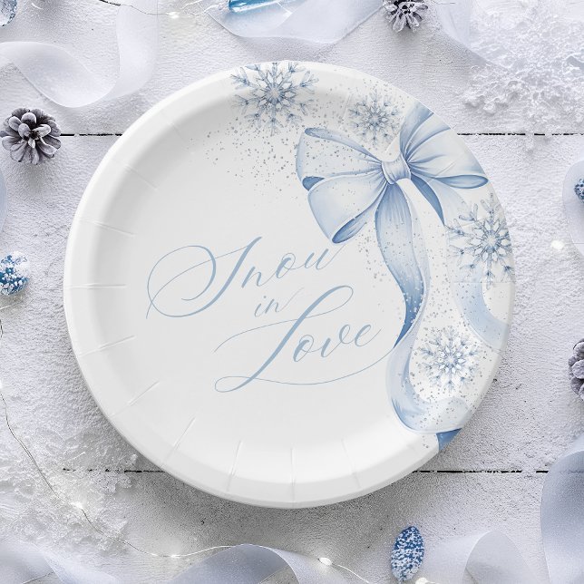 Plato de papel para ducha de novia de invierno con (Subido por el creador)