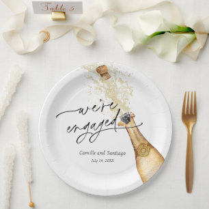 Plato de papel para fiesta de compromiso Modern We
