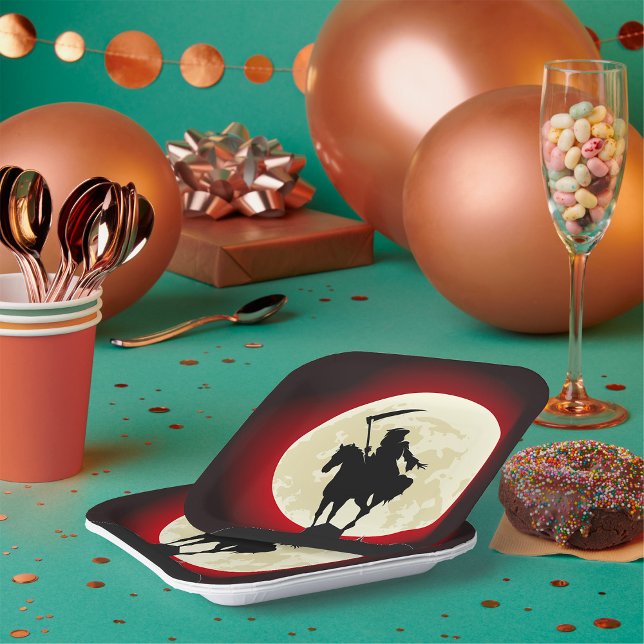 Plato De Papel Parca parca con luna llena (Subido por el creador)