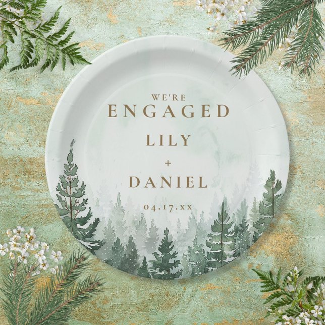 Plato De Papel Partido de compromiso de bosques de pinos rusos (Rustic Pine Tree Forest Engagement Party Paper Plates)