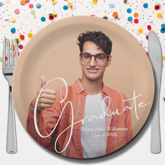 Plato De Papel Partido de Graduación de Foto Casual (Casual photo personalized graduation party paper plates, napkins in our store)