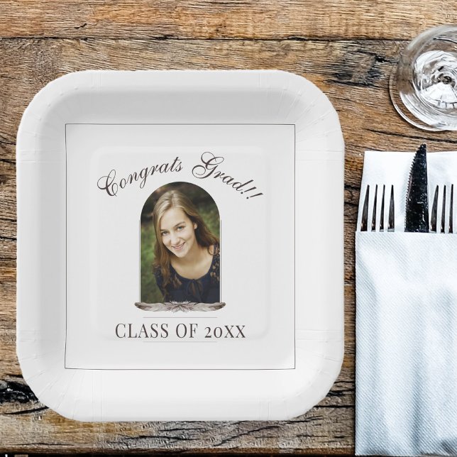 Plato De Papel Partido de Graduación de Fotografía del Marco de l (Boho Feather Frame Photo Graduation Party Paper Plates)