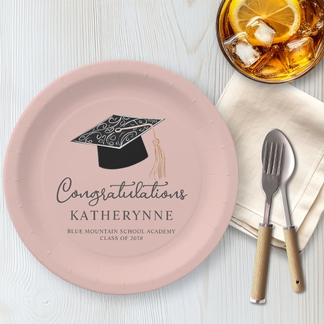 Plato De Papel Partido de Graduación Juvenil Moderno, Rosa (Cute Modern Girly Graduation Party Pink Paper Plates)