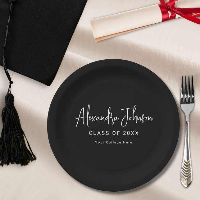 Plato De Papel Partido de Graduación Simple con Guión Moderno (Modern elegant black and white script graduation party custom paper plates stylish trendy chic )