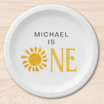 Plato De Papel Partido de primer cumpleaños del Sol Amarillo Pers<br><div class="desc">¿Estás planeando una fiesta de primer cumpleaños? Estos adorables platos de papel para fiestas de primer cumpleaños están decorados con un sol de color amarillo acuático. Son fácilmente personalizables. Acuarela original © Michele Davies.</div>