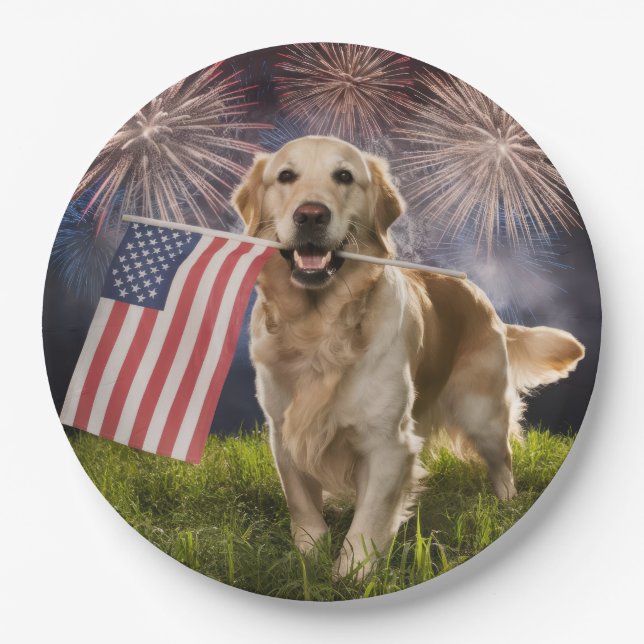 Plato De Papel Patriótico Golden Retriever con fuegos artificiale (Anverso)