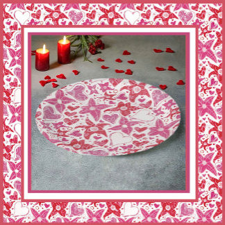 Plato De Papel Patrón De Flores Y Corazones Diferentes