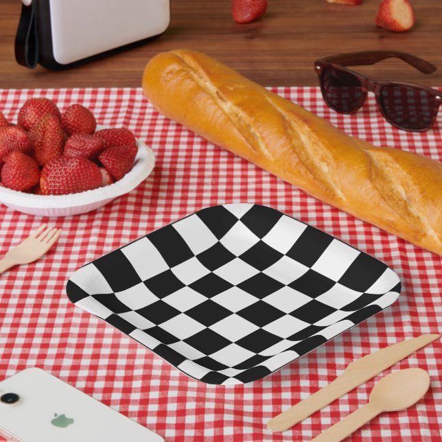 Plato De Papel Patrón de tablero de ajedrez en blanco y negro (Picnic)