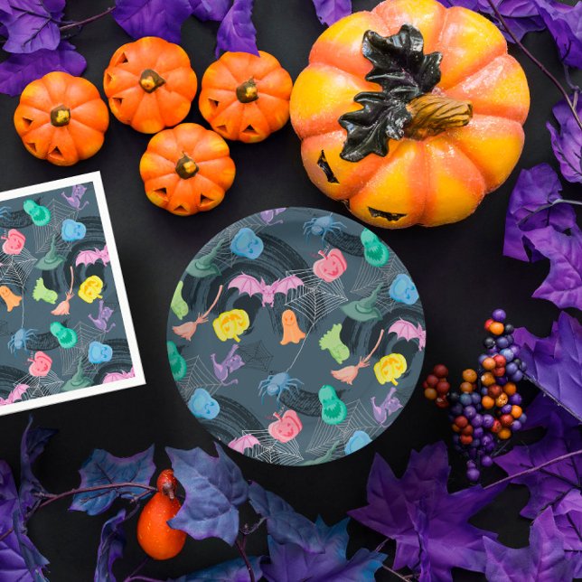 Plato De Papel Pequeña Calabaza y divertida fiesta de Halloween d (Little Pumpkin and funny Ghosts Halloween party Paper Plates)