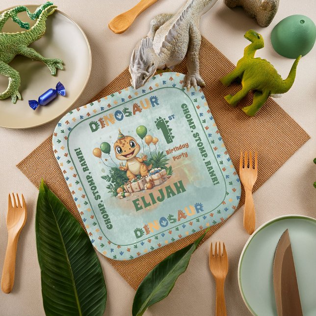 Plato De Papel Pequeño niño de dinosaurio lindo primer Fiesta de  (Cute Little Dinosaur Boy 1st Birthday Party Square Paper Plates)