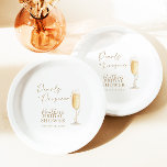 Plato De Papel Perlas y ducha de novia en Prosecco<br><div class="desc">Perlas y Prosecco Bridal Shower Paper Plates Esta perlas intemporales y Prosecco Bridal Shower Paper Plates cuenta con perlas acuarelas y una flauta de champán, una manera perfecta de acentuar su día especial. ¡Edite fácilmente la mayoría de los términos para que coincidan con su evento! Los colores del texto son...</div>