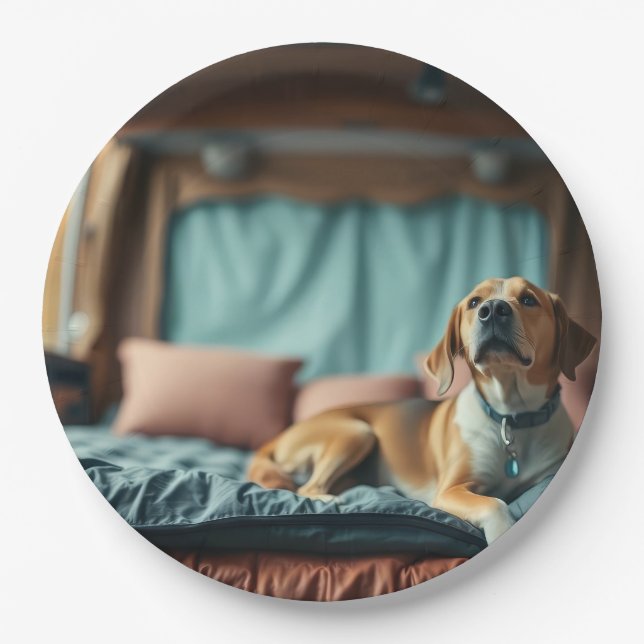 Plato De Papel Perro en cama (Anverso)