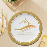 Plato De Papel Personalizable de la Casa Abierta de Oro de Real E<br><div class="desc">Este plato de papel de la empresa inmobiliaria de moda para una casa abierta está hecho personalizado con su compañía de propiedades inmobiliarias y nombre del agente. Estos elegantes artículos de marketing de oro cuentan con una casa de bonito con una tintorería en la parte superior y elegantes curvas debajo....</div>
