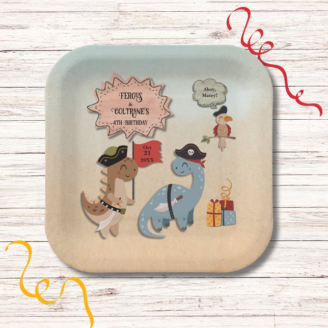 Plato De Papel Personalizado de la fiesta de cumpleaños de los ni (Dino Pirate Twins Birthday Party paper plates with TRex and Brontosaurus dressed as Pirates.)