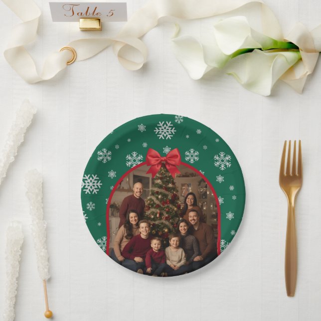 Plato De Papel Personalized Holiday Party Plates with Editable (Boda)