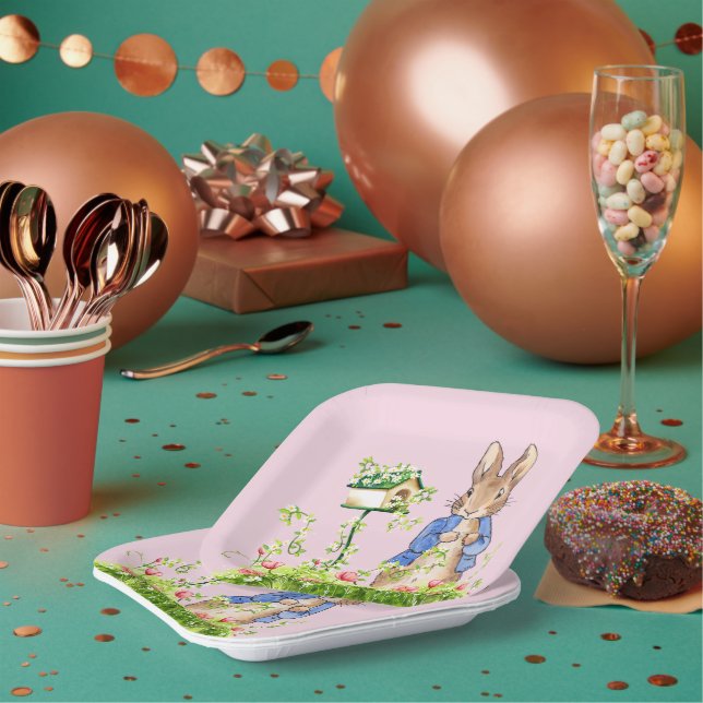 Plato De Papel Peter el conejo en su jardín (Multi)