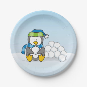 Plato De Papel Pingüino pequeño sentado con bolas de nieve