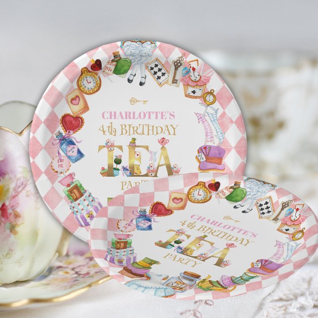 Plato De Papel Pink Alice in Wonderland 4th Birthday   (Subido por el creador)