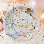 Plato De Papel Pink, Mad Hatter, Tea Party, Girl Wonderland<br><div class="desc">Este plato de papel es perfecto para una fiesta de cumpleaños temática de Alicia en el País de las Maravillas, especialmente para los fans de la fiesta de té de Mad Hatter. El diseño está decorado en tonos rosa vivos, lo que representa el espíritu divertido y fantástico de la tierra...</div>