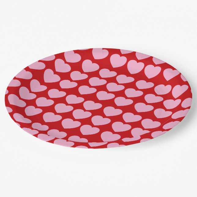 Plato De Papel Pink Valentines Hearts on Red (Angular)